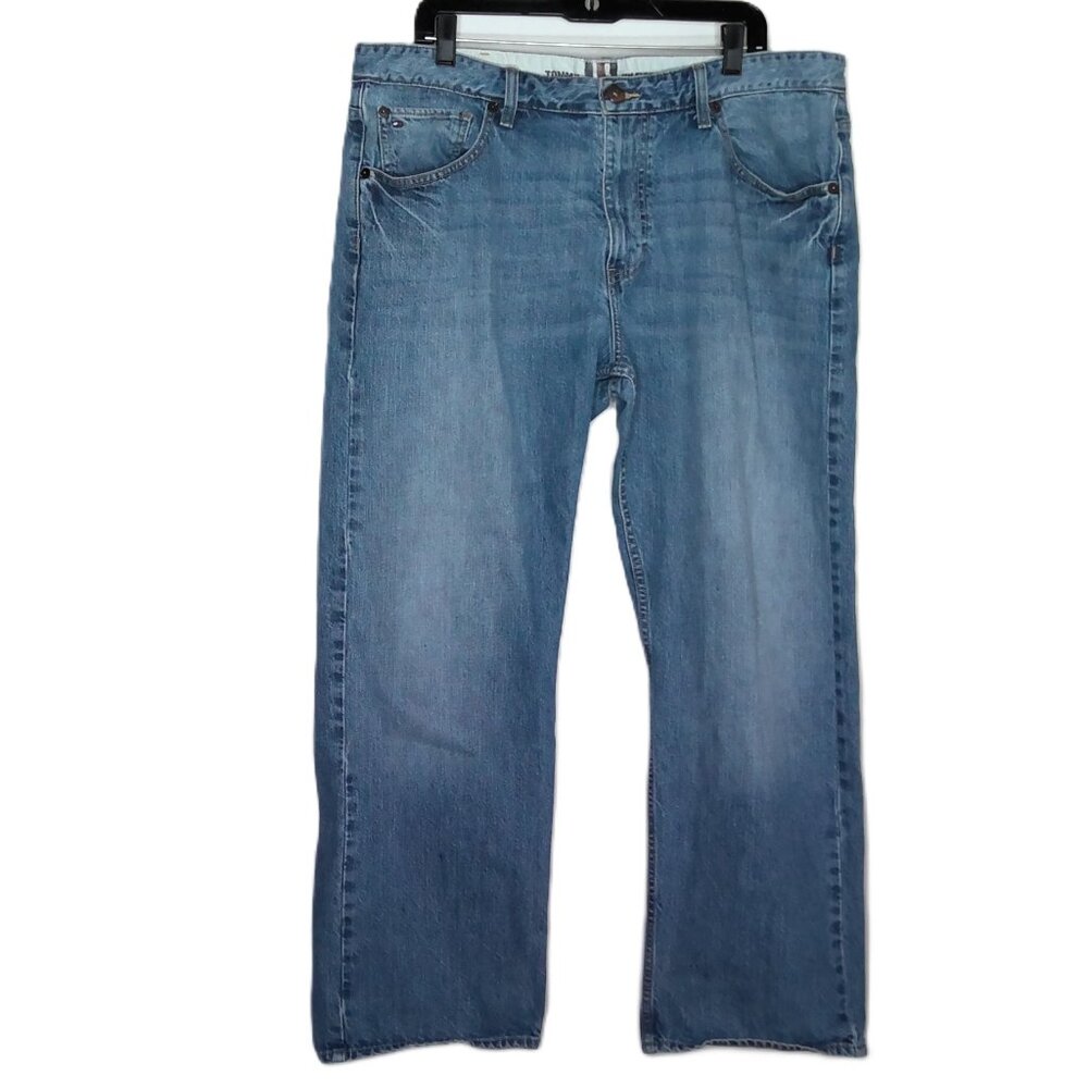 Tommy Hilfiger Men's Blue Jeans 85 Relaxed Freedom Straight Leg Sz 38 X 30